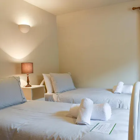 Yew Tree Farm * High Newton