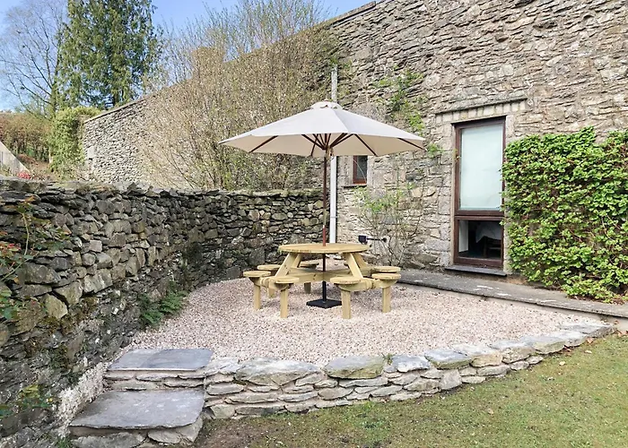 Yew Tree Farm * High Newton