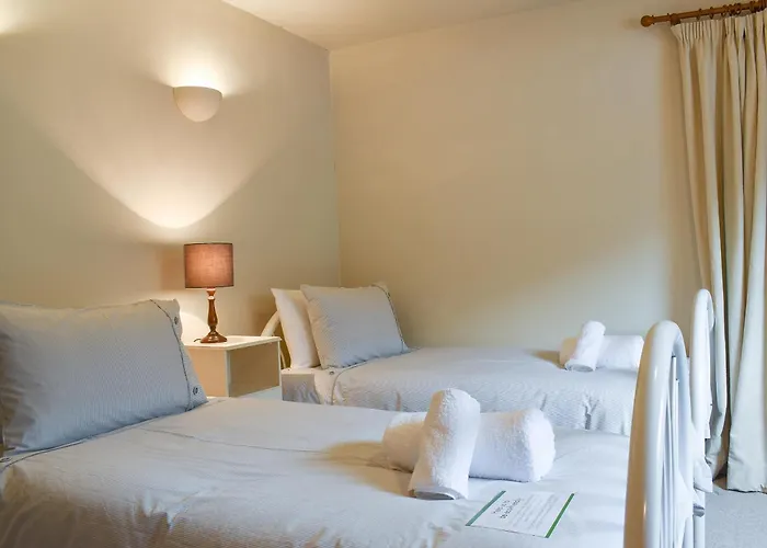 Yew Tree Farm * High Newton